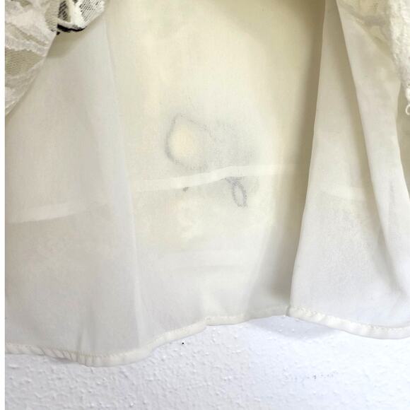 Floreat by Anthropologie Lemon Lace Cami Blouse PJ Top Size Small - Picture 9 of 11